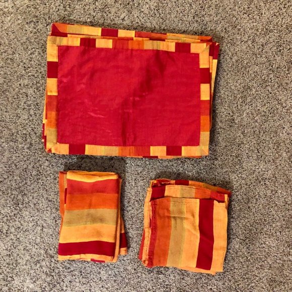 8 Placemats and 8 Napkins Used Orange Red - Picture 11 of 12